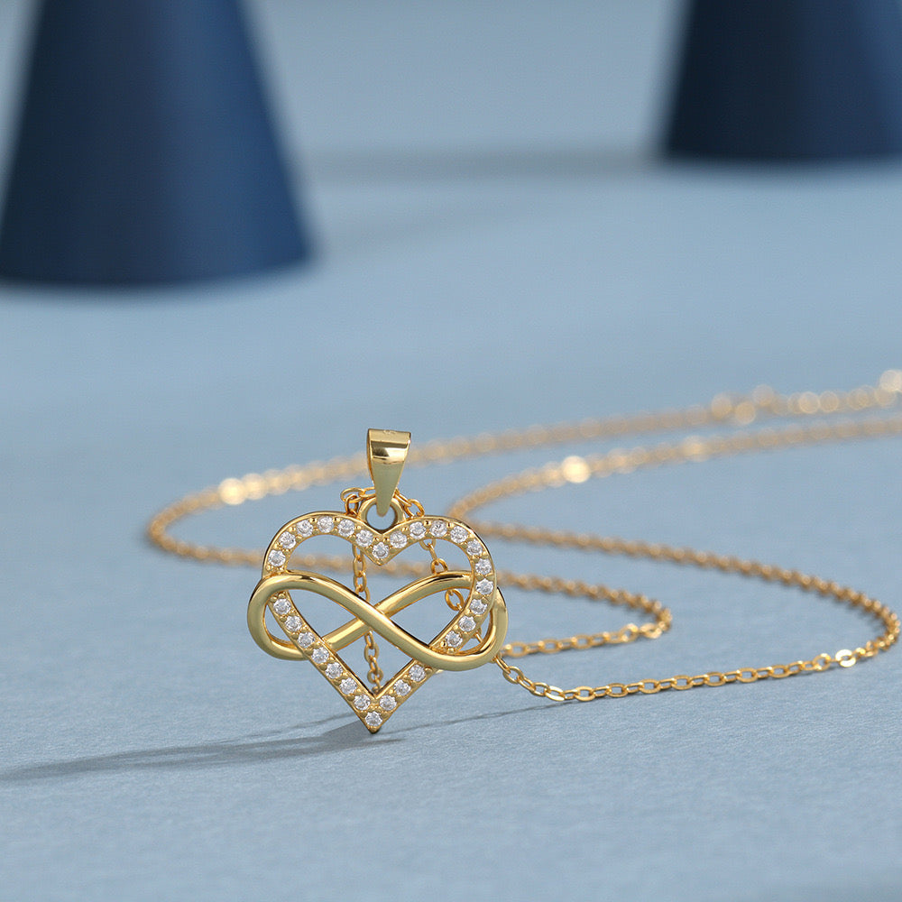 Collar corazón infinito