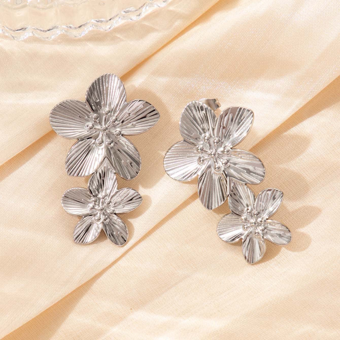 Aretes de flores