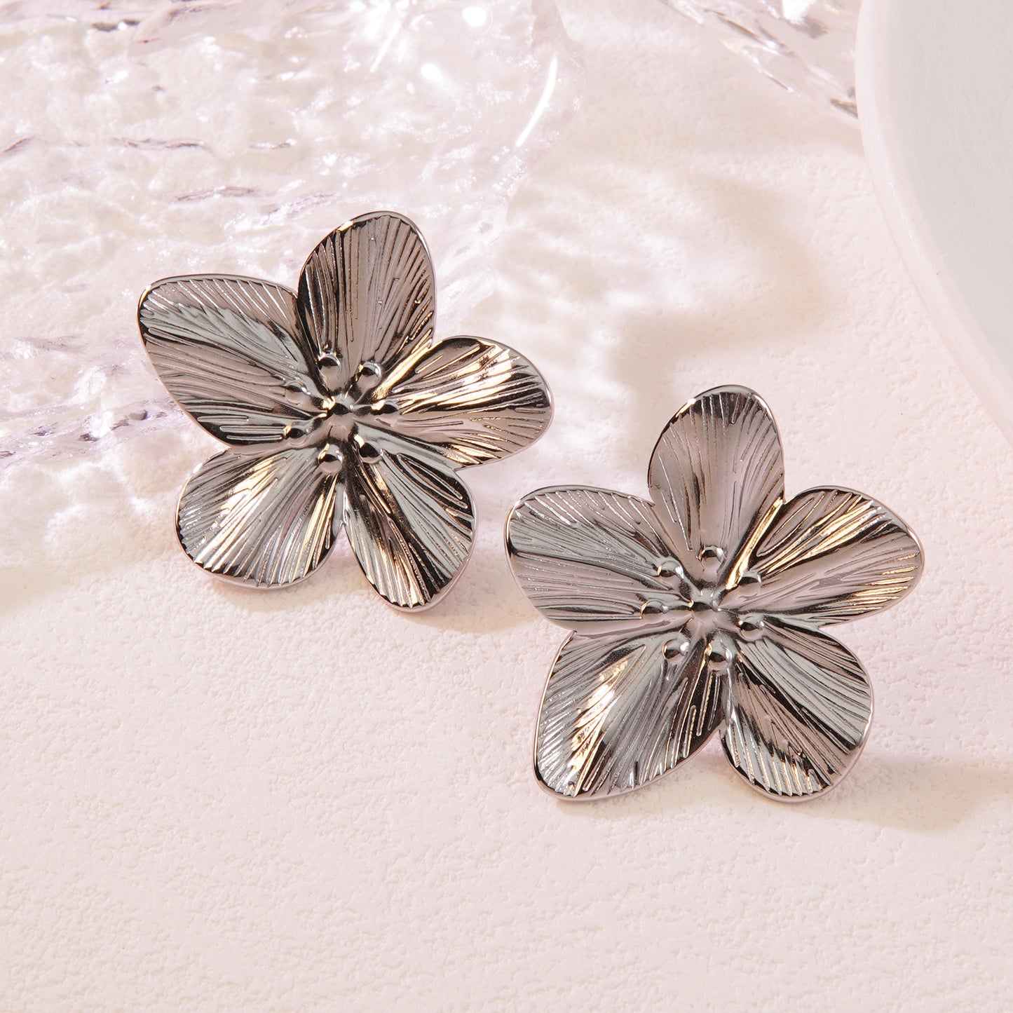 Flower earrings