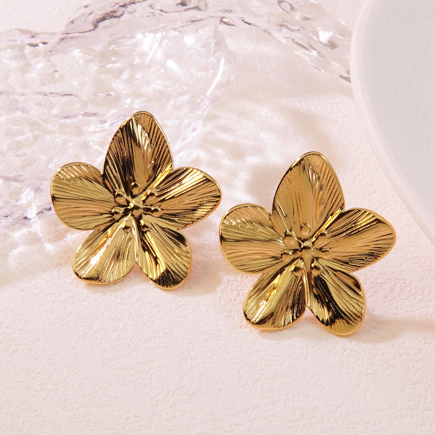 Flower earrings