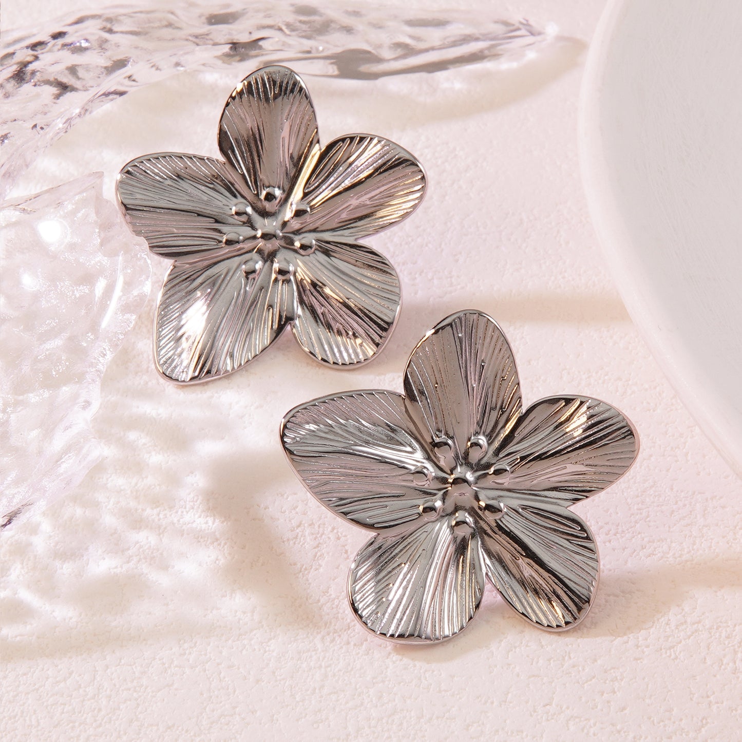 Flower earrings