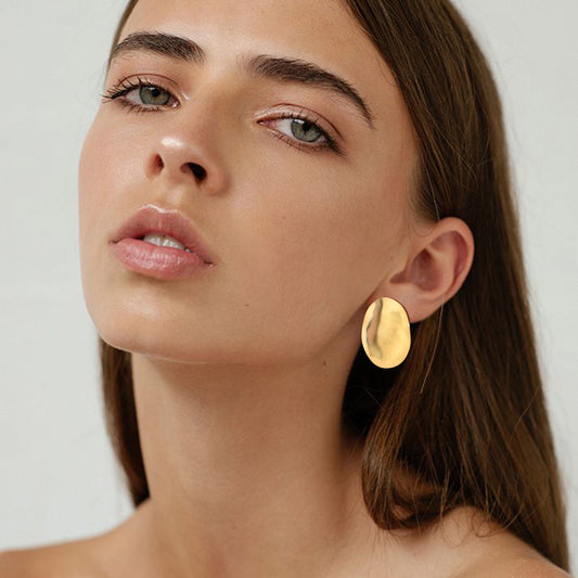 Oval earrings