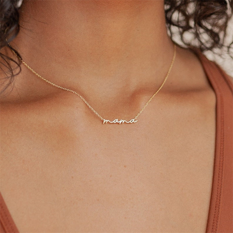 Mamá - Necklace