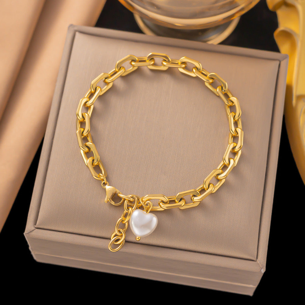 Pulsera white heart