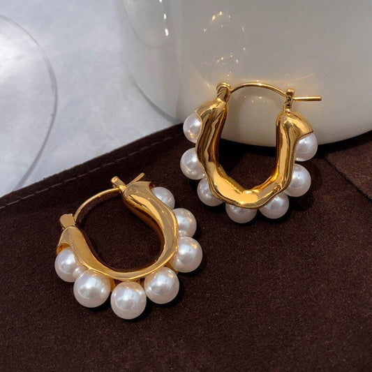 Pretty Pearl hoops