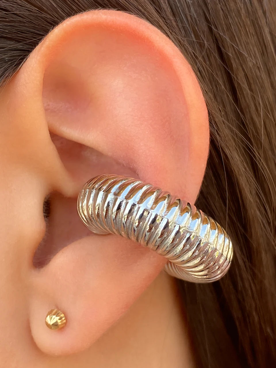 Ribbed Ear Cuff Silver